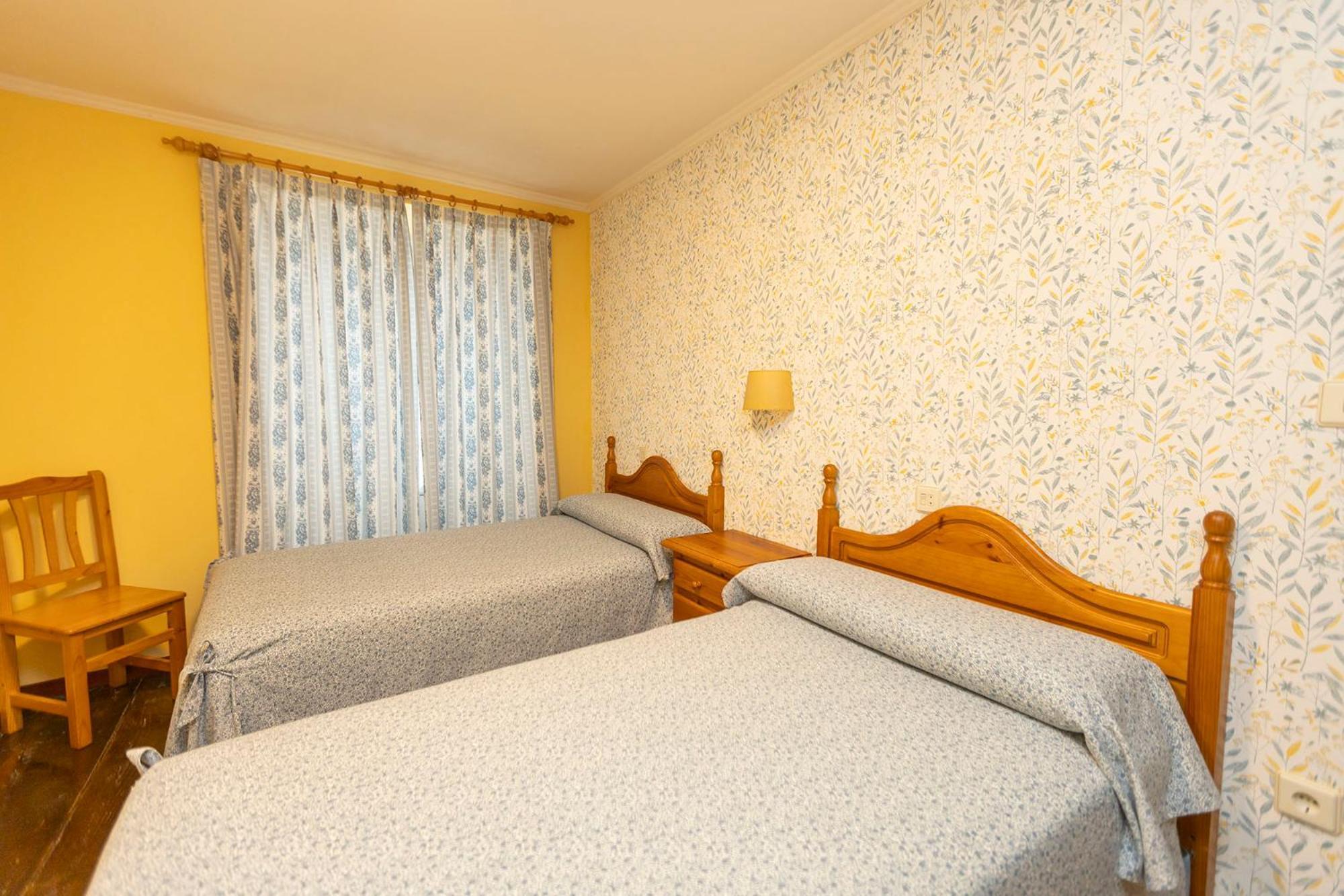Escuder Apartamentos Turisticos Ribadeo Kültér fotó