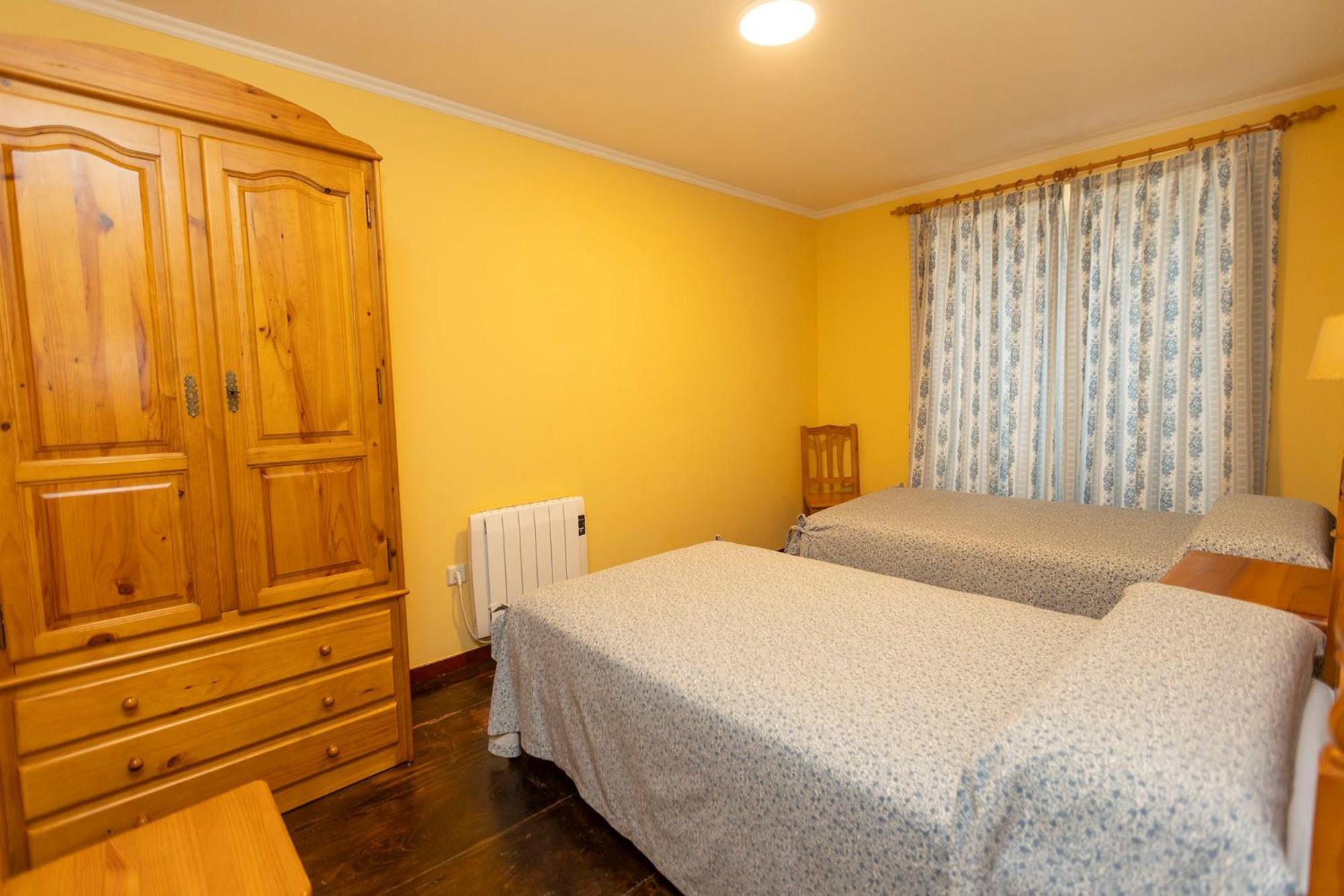 Escuder Apartamentos Turisticos Ribadeo Kültér fotó