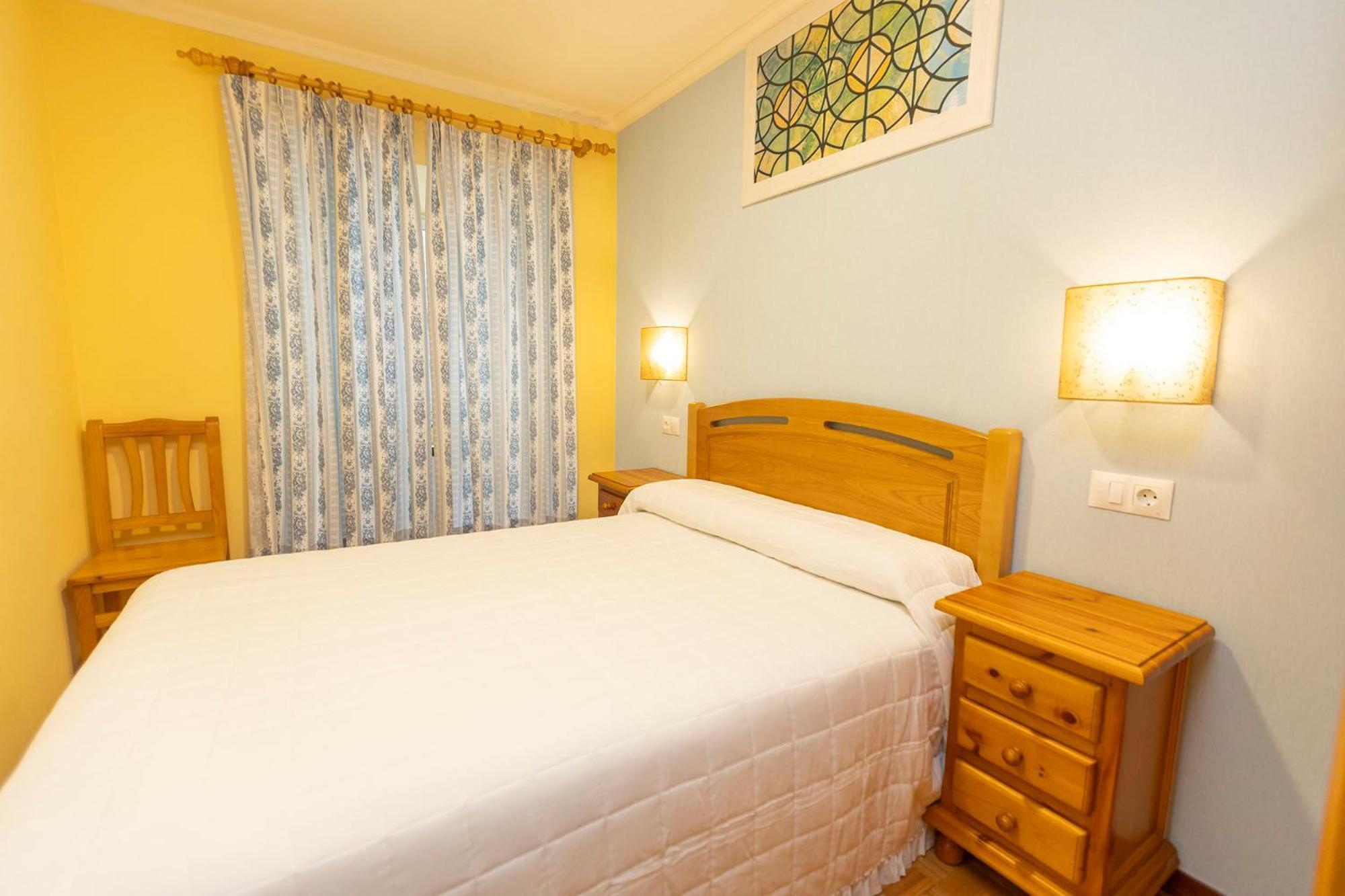 Escuder Apartamentos Turisticos Ribadeo Kültér fotó