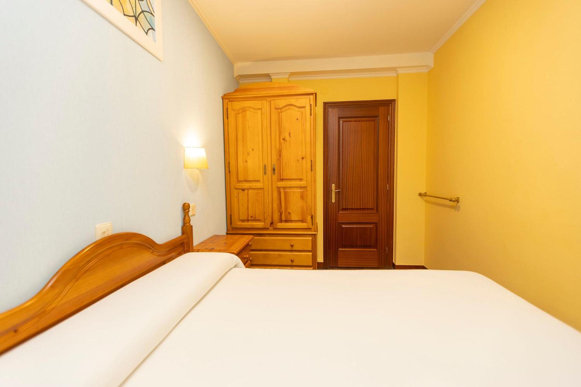 Escuder Apartamentos Turisticos Ribadeo Kültér fotó