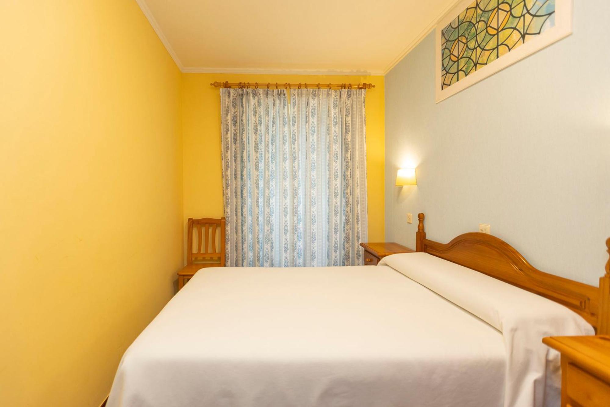 Escuder Apartamentos Turisticos Ribadeo Kültér fotó