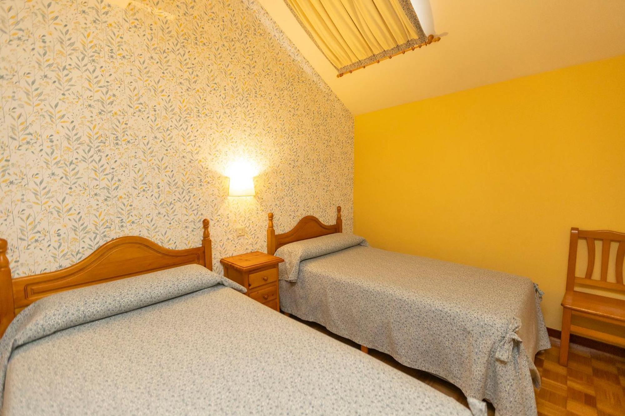 Escuder Apartamentos Turisticos Ribadeo Kültér fotó